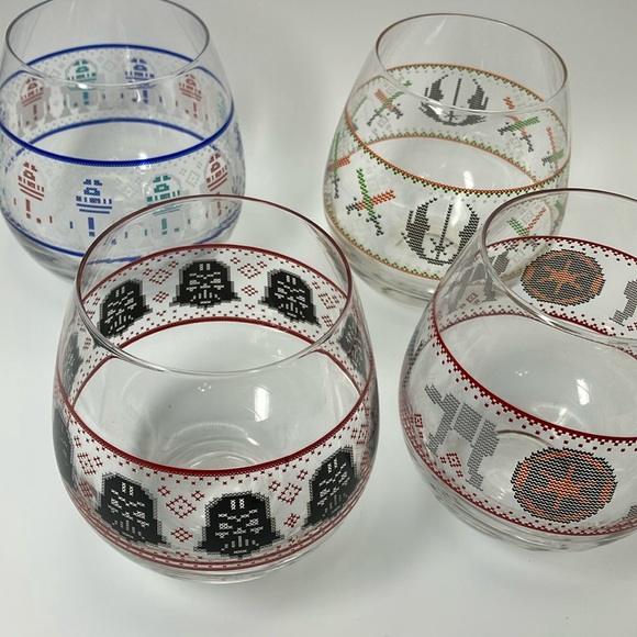 Source Unknown Other - Star Wars Ugly Sweater holiday drink Set of 4